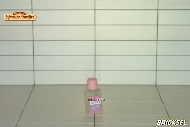 Бутылочка с лекарством с розовой крышкой