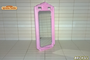 Зеркало в розовой раме